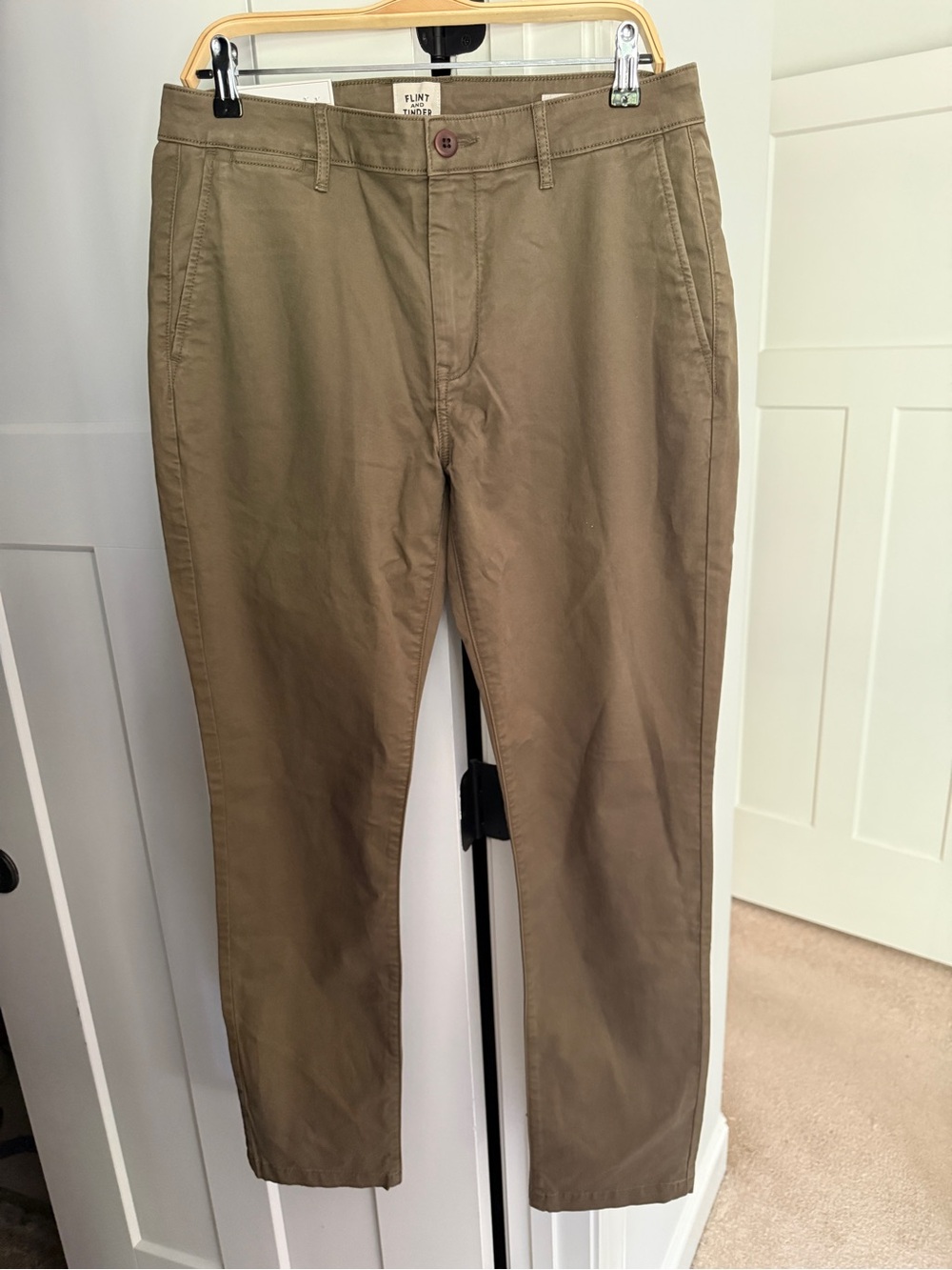 Flint and tinder 365 athletic tapered fit new nwt pants